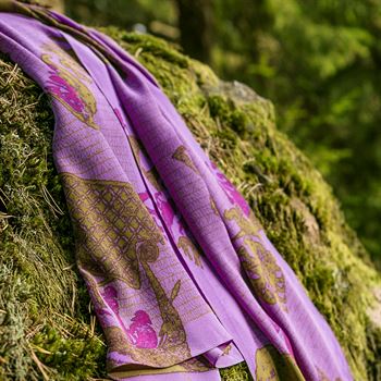 scarf: gotland - violet